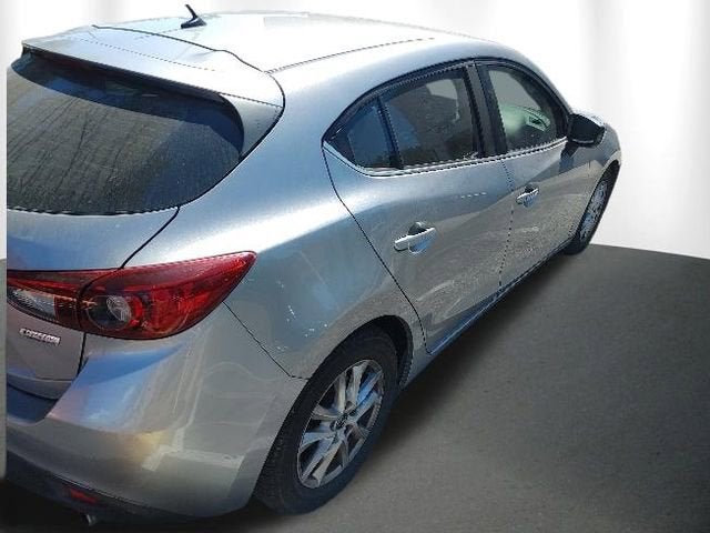 2015 Mazda Mazda3 i Touring