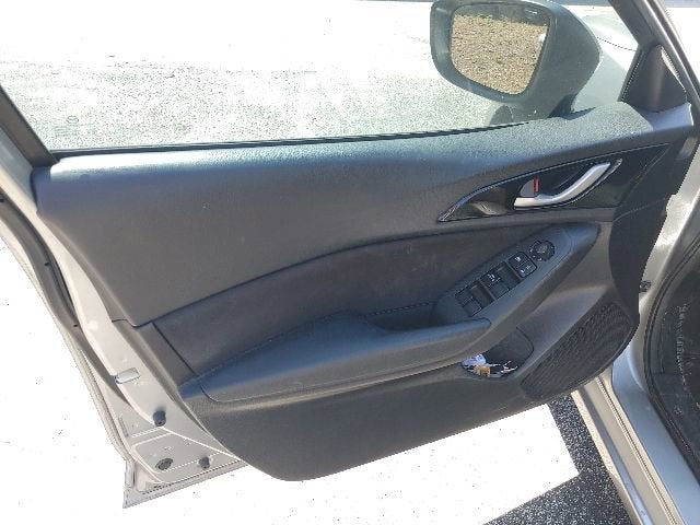 2015 Mazda Mazda3 i Touring