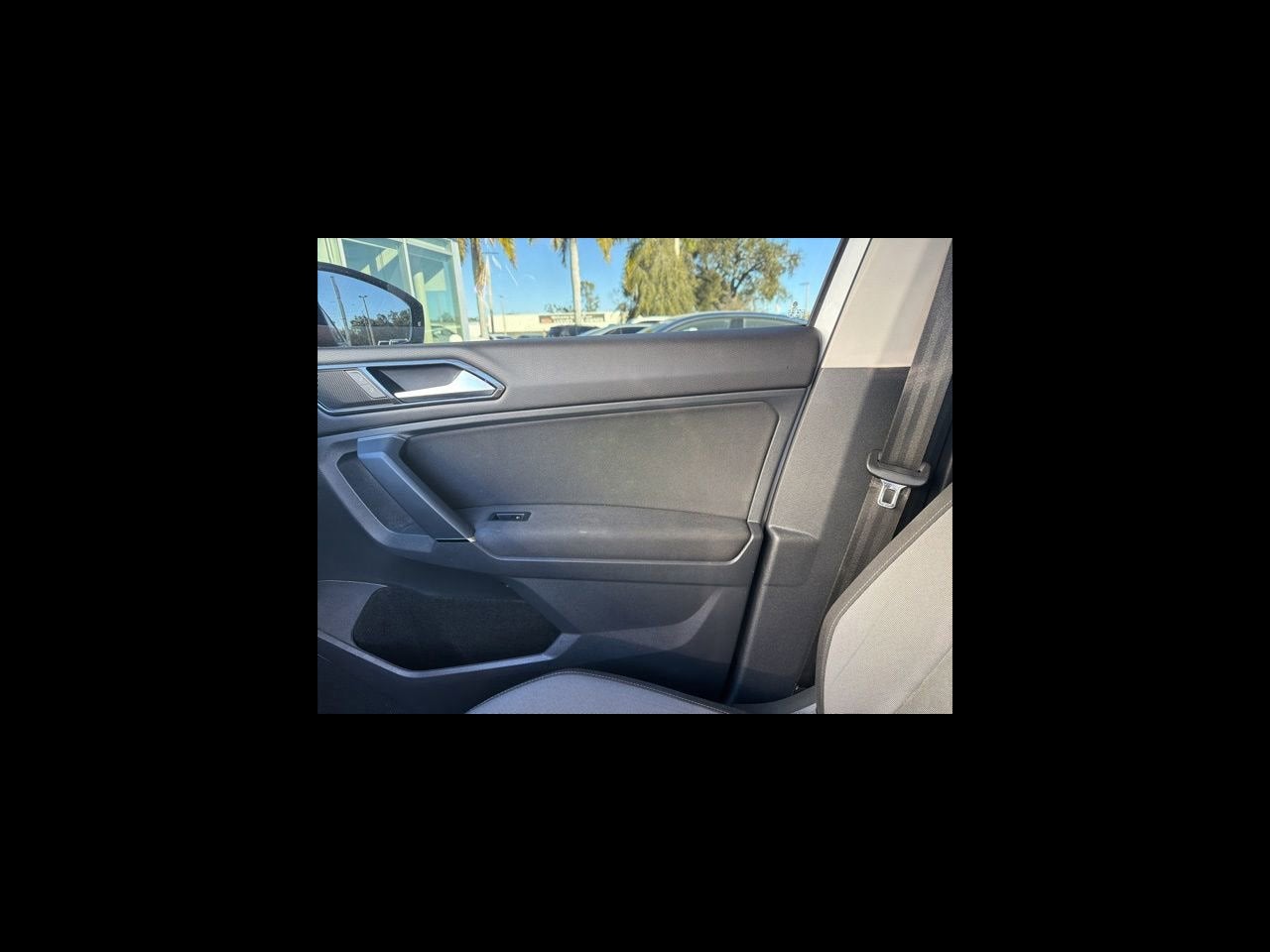 2018 Volkswagen Tiguan S