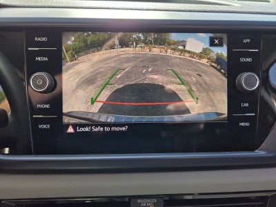 2023 Volkswagen Taos SE