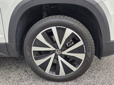 2024 Volkswagen Taos 1.5T SE