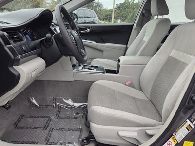 2014 Toyota Camry Hybrid LE