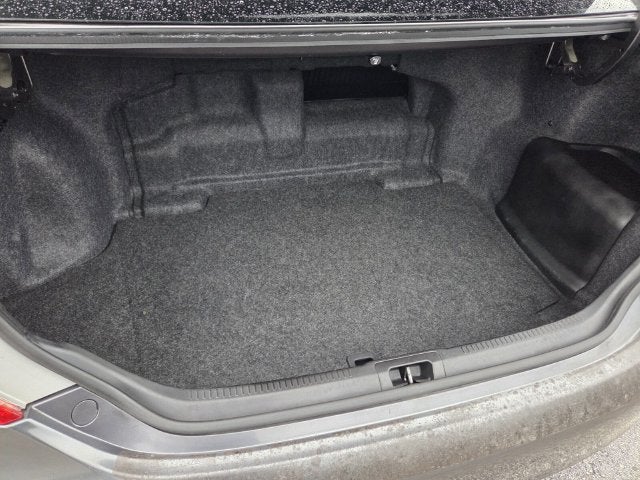 2014 Toyota Camry Hybrid LE