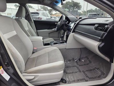 2014 Toyota Camry Hybrid LE