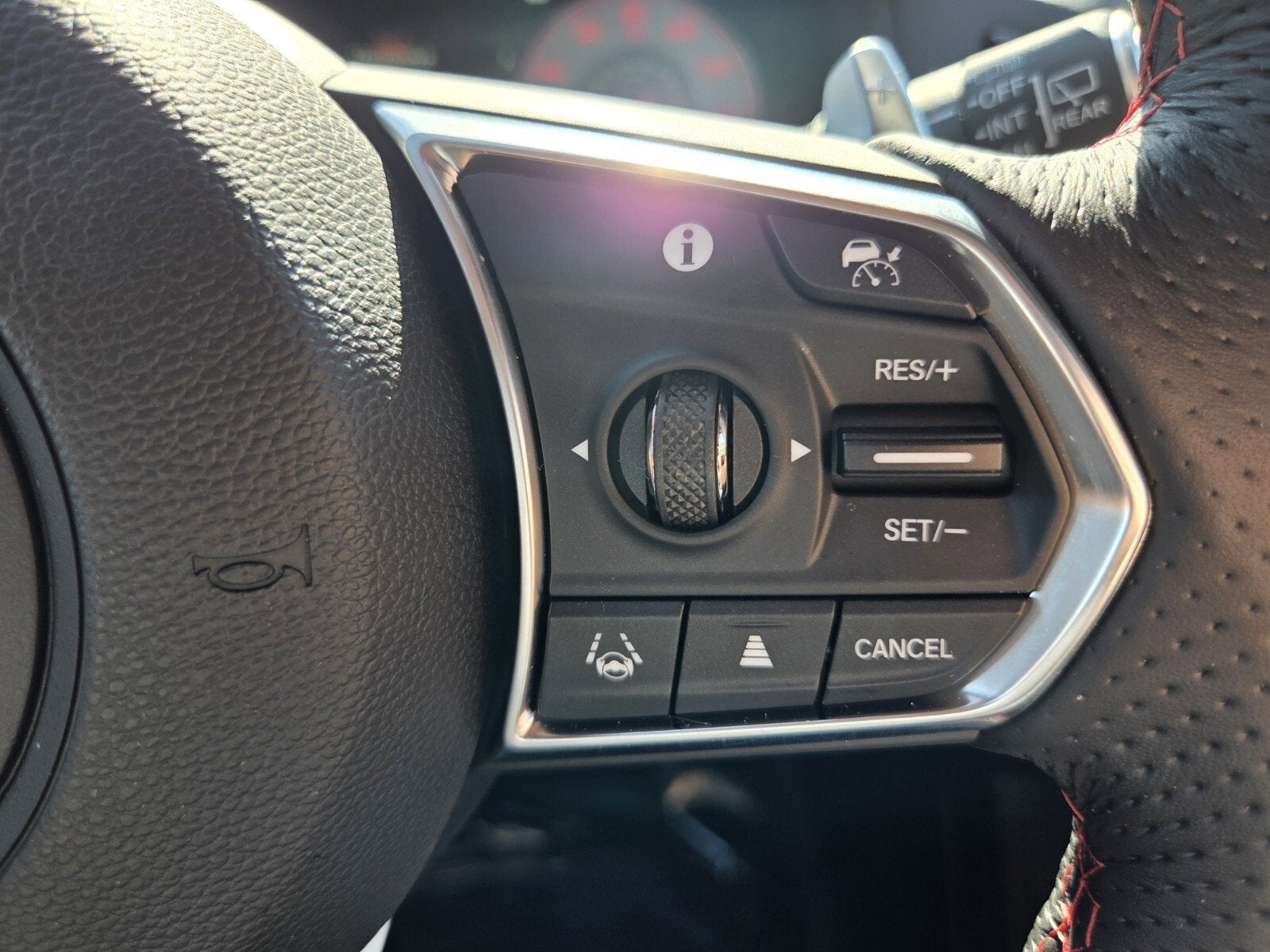 2025 Acura RDX w/A-Spec Advance Package