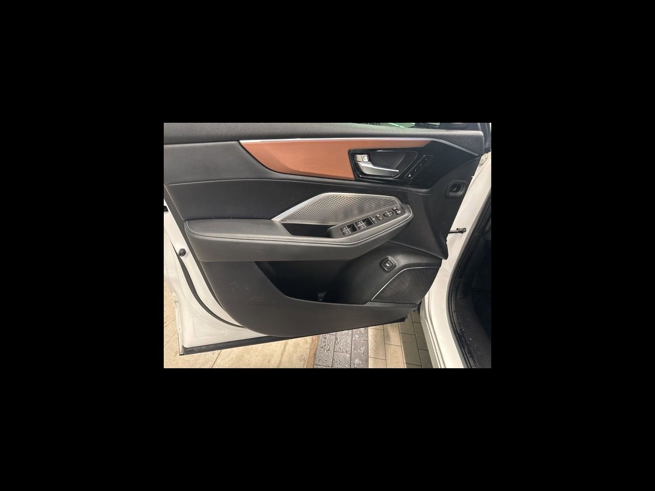 2022 Acura MDX w/Technology Package