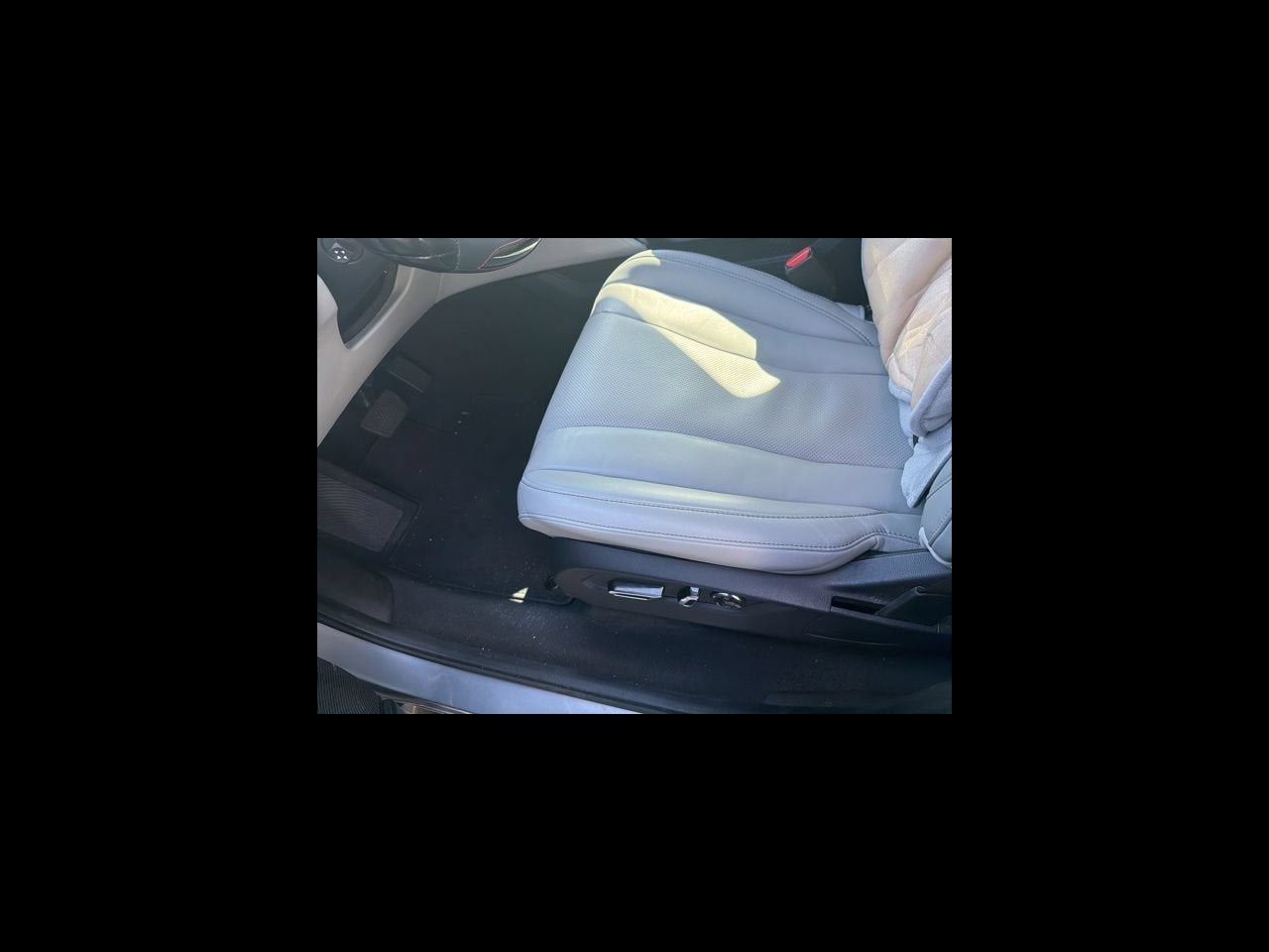 2023 Acura MDX w/Technology Package