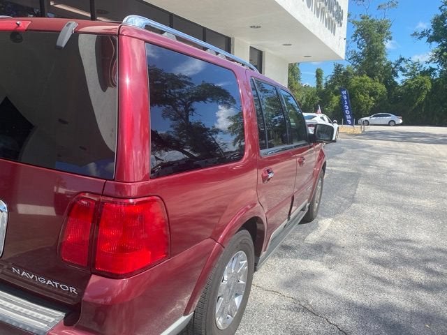 2004 Lincoln Navigator Luxury
