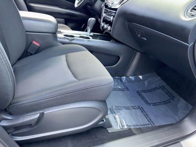 2020 Nissan Pathfinder S