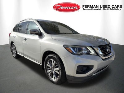 2020 Nissan Pathfinder S