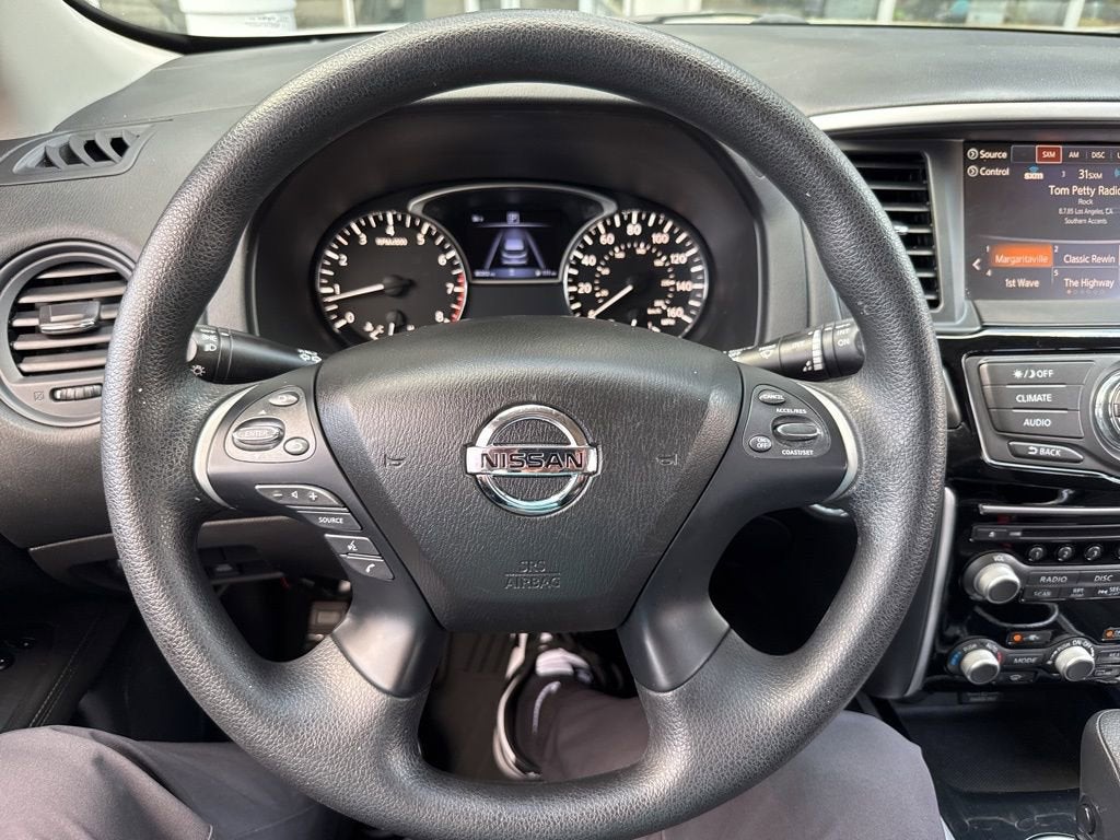 2020 Nissan Pathfinder S