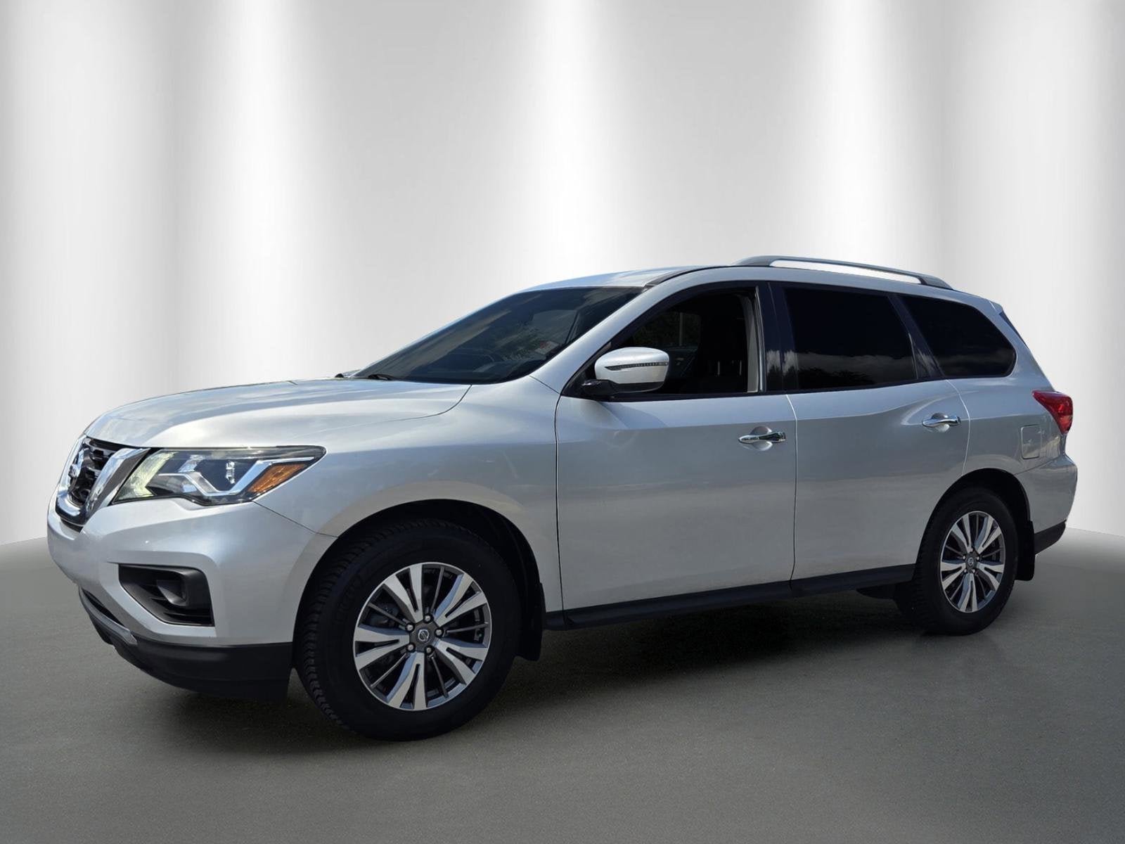 2020 Nissan Pathfinder S
