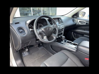 2020 Nissan Pathfinder S