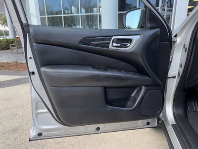 2020 Nissan Pathfinder S