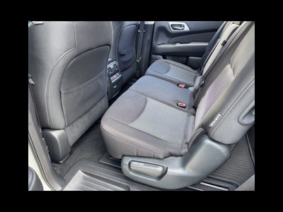 2020 Nissan Pathfinder S