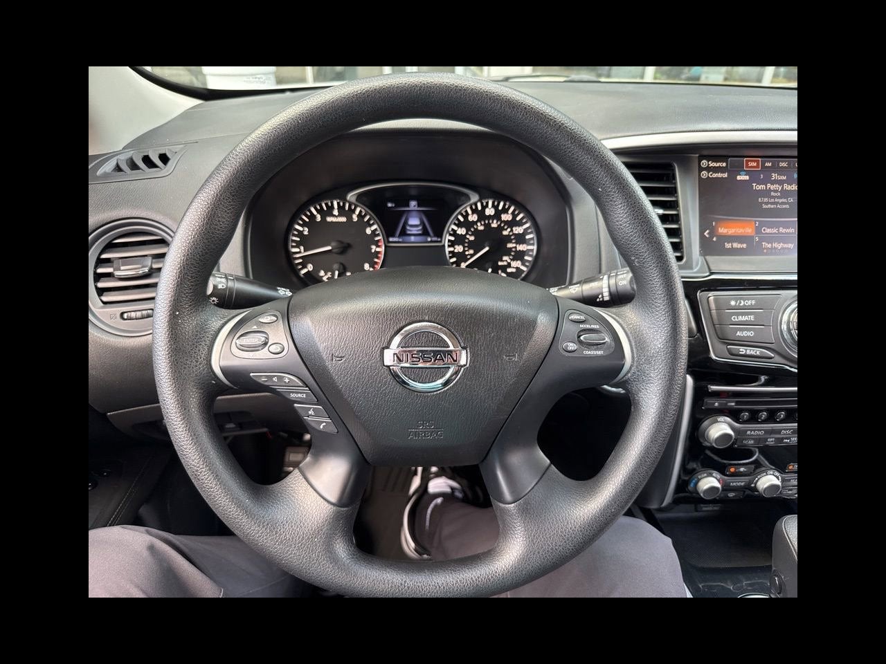 2020 Nissan Pathfinder S