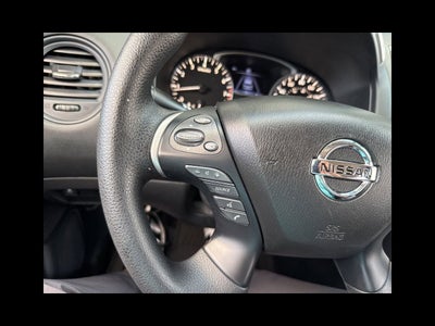 2020 Nissan Pathfinder S