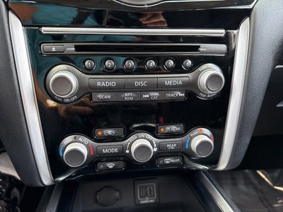 2020 Nissan Pathfinder S