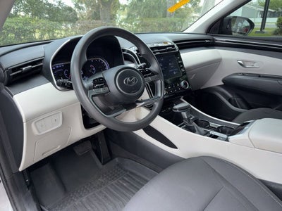 2022 Hyundai Tucson SE