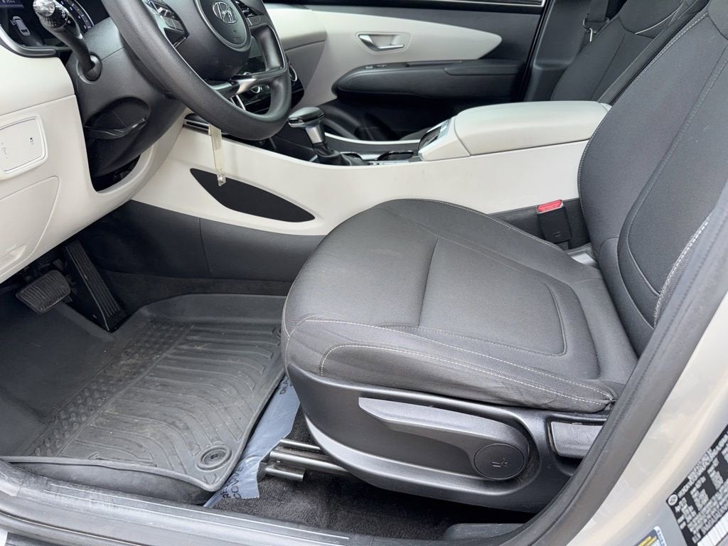 2022 Hyundai Tucson SE