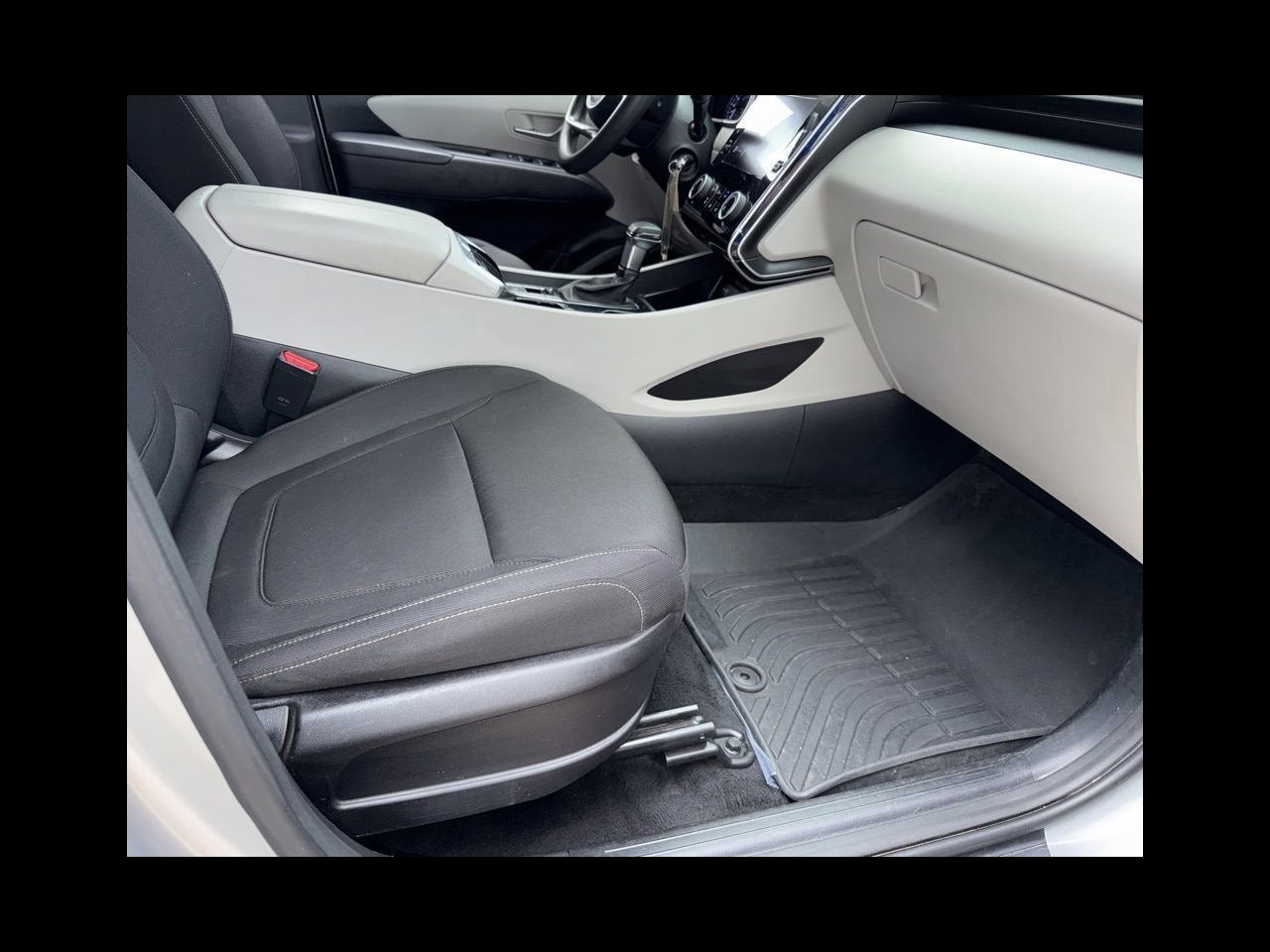 2022 Hyundai Tucson SE