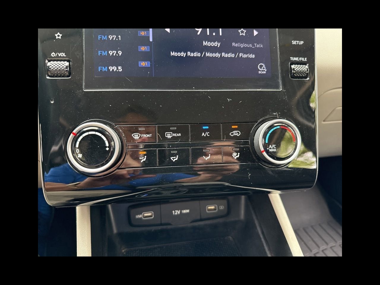 2022 Hyundai Tucson SE