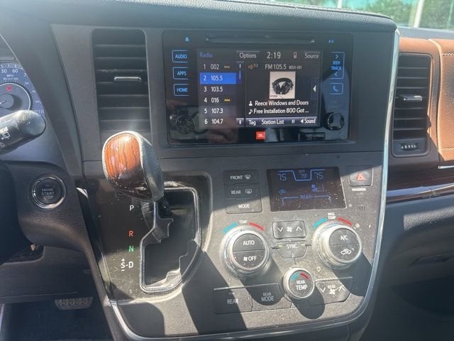 2017 Toyota Sienna L