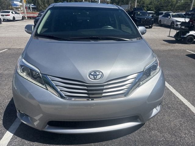 2017 Toyota Sienna L