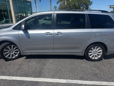 2017 Toyota Sienna L