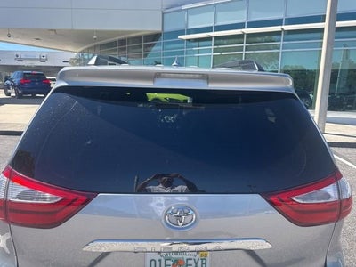 2017 Toyota Sienna L