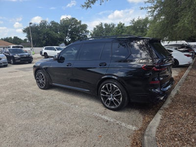 2025 BMW X7 xDrive40i
