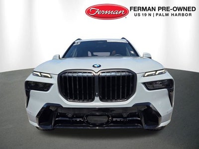 2025 BMW X7 xDrive40i