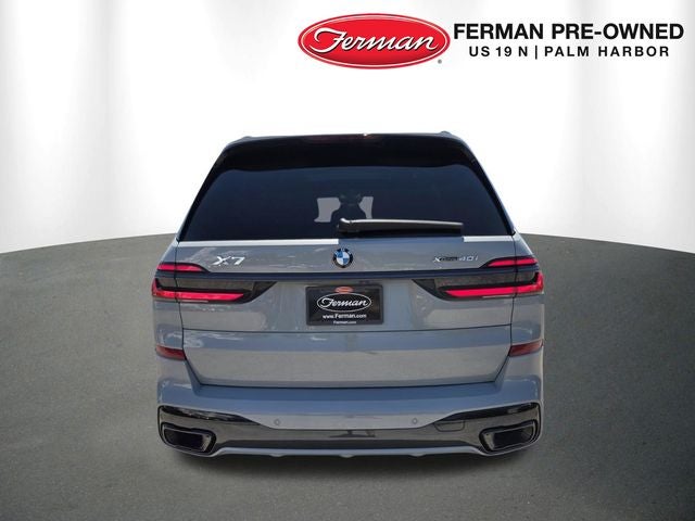 2025 BMW X7 xDrive40i