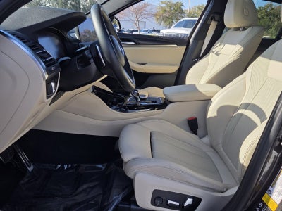 2022 BMW X4 xDrive30i