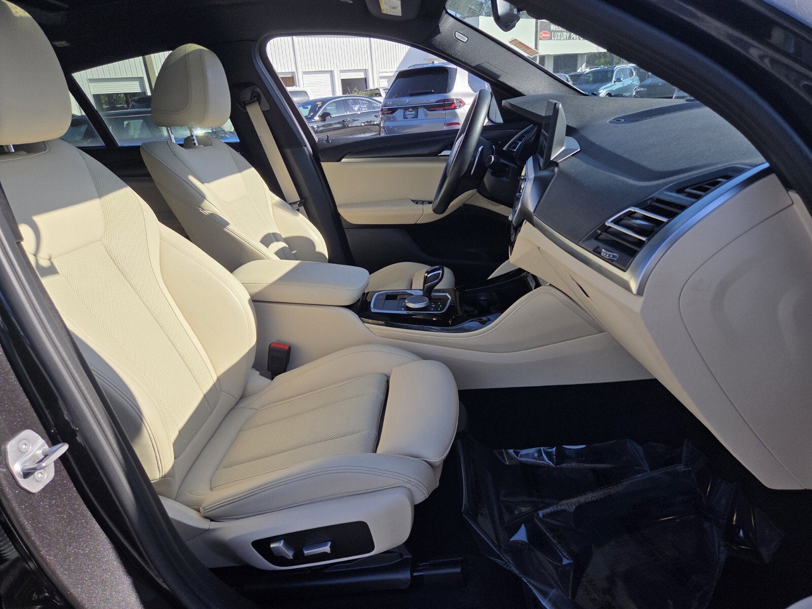 2022 BMW X4 xDrive30i