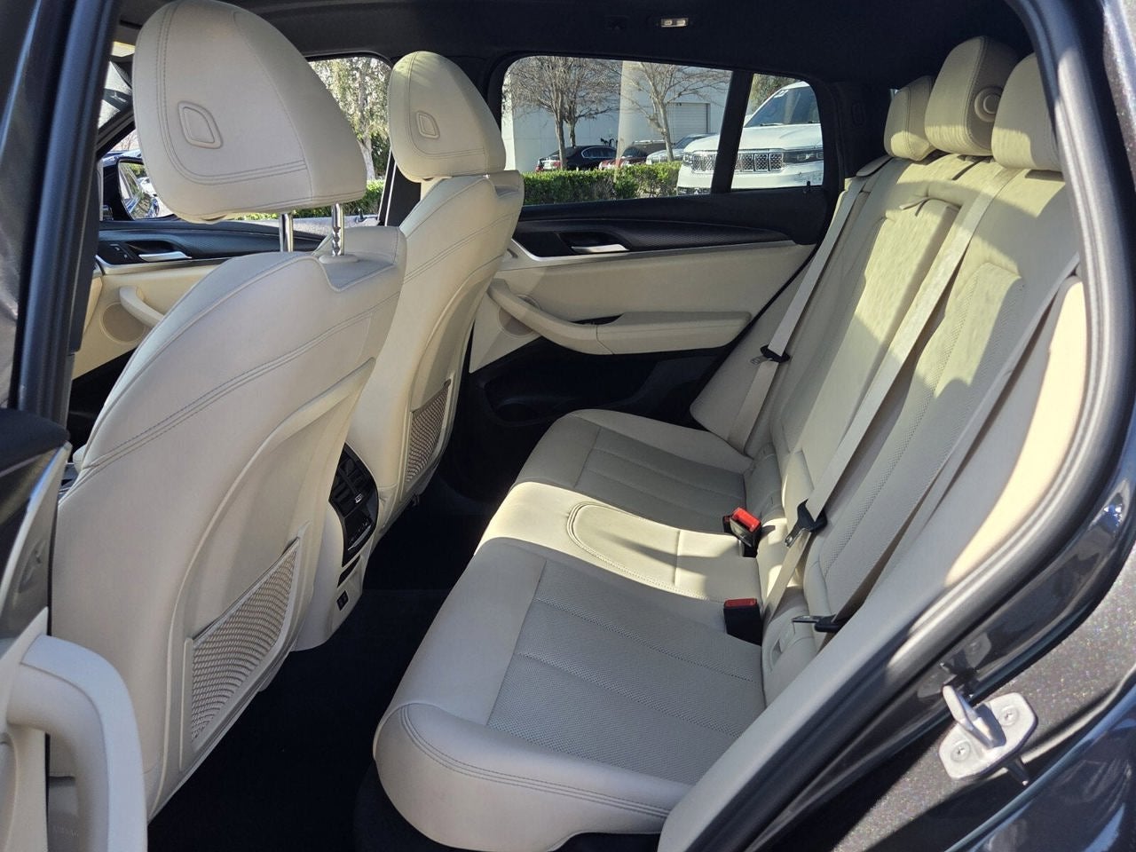 2022 BMW X4 xDrive30i