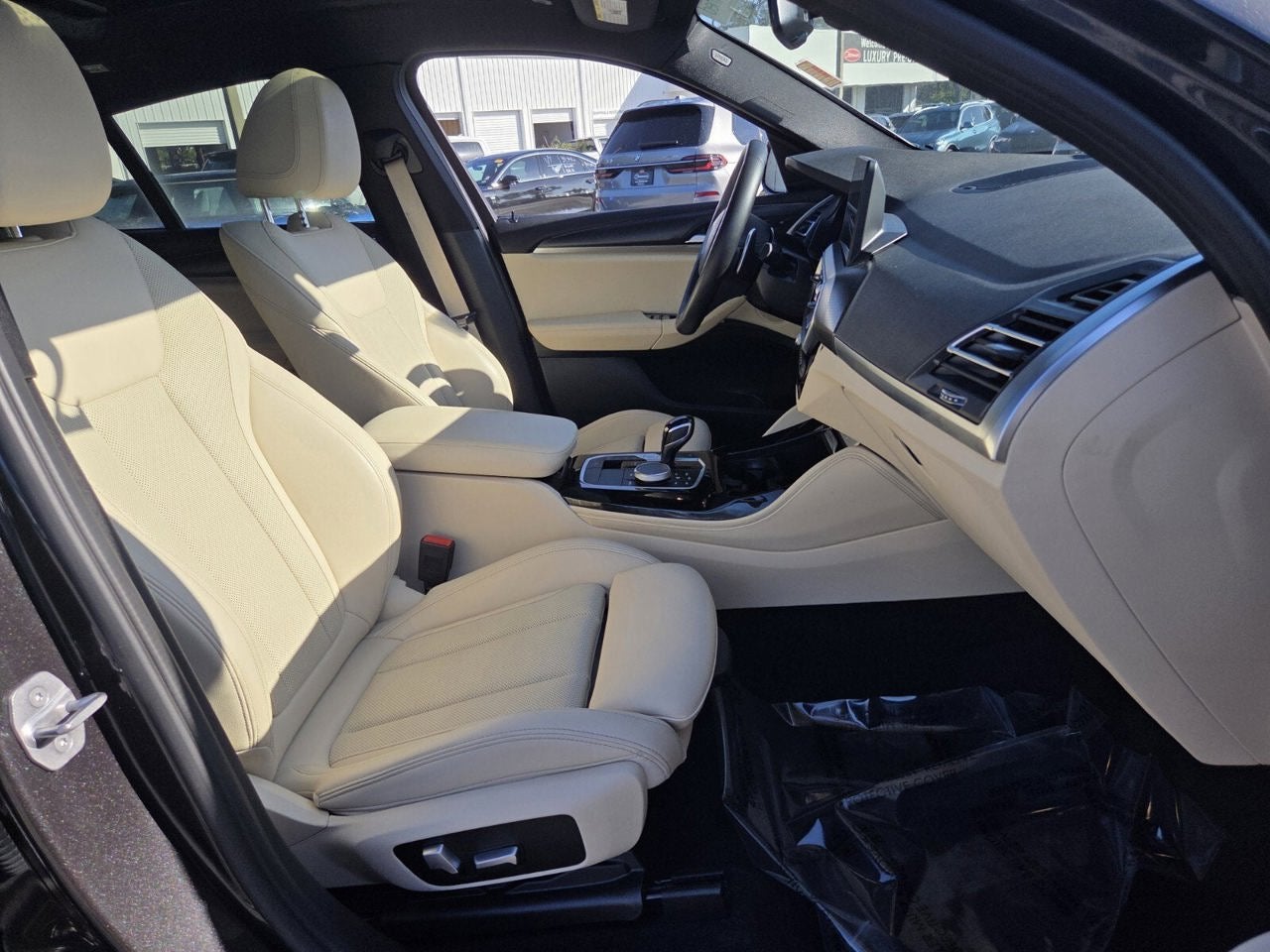 2022 BMW X4 xDrive30i