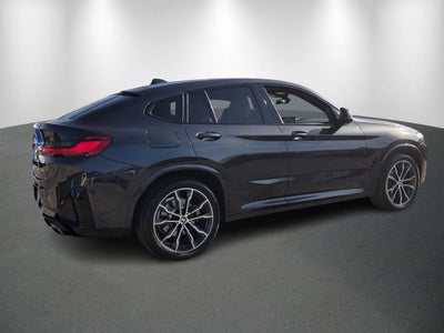 2022 BMW X4 xDrive30i