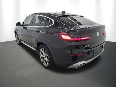 2025 BMW X4 xDrive30i