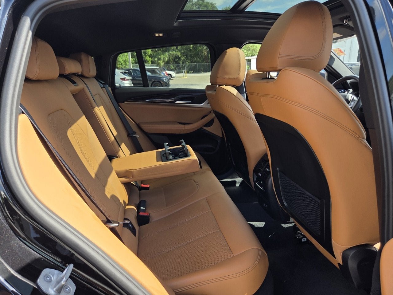 2025 BMW X4 xDrive30i