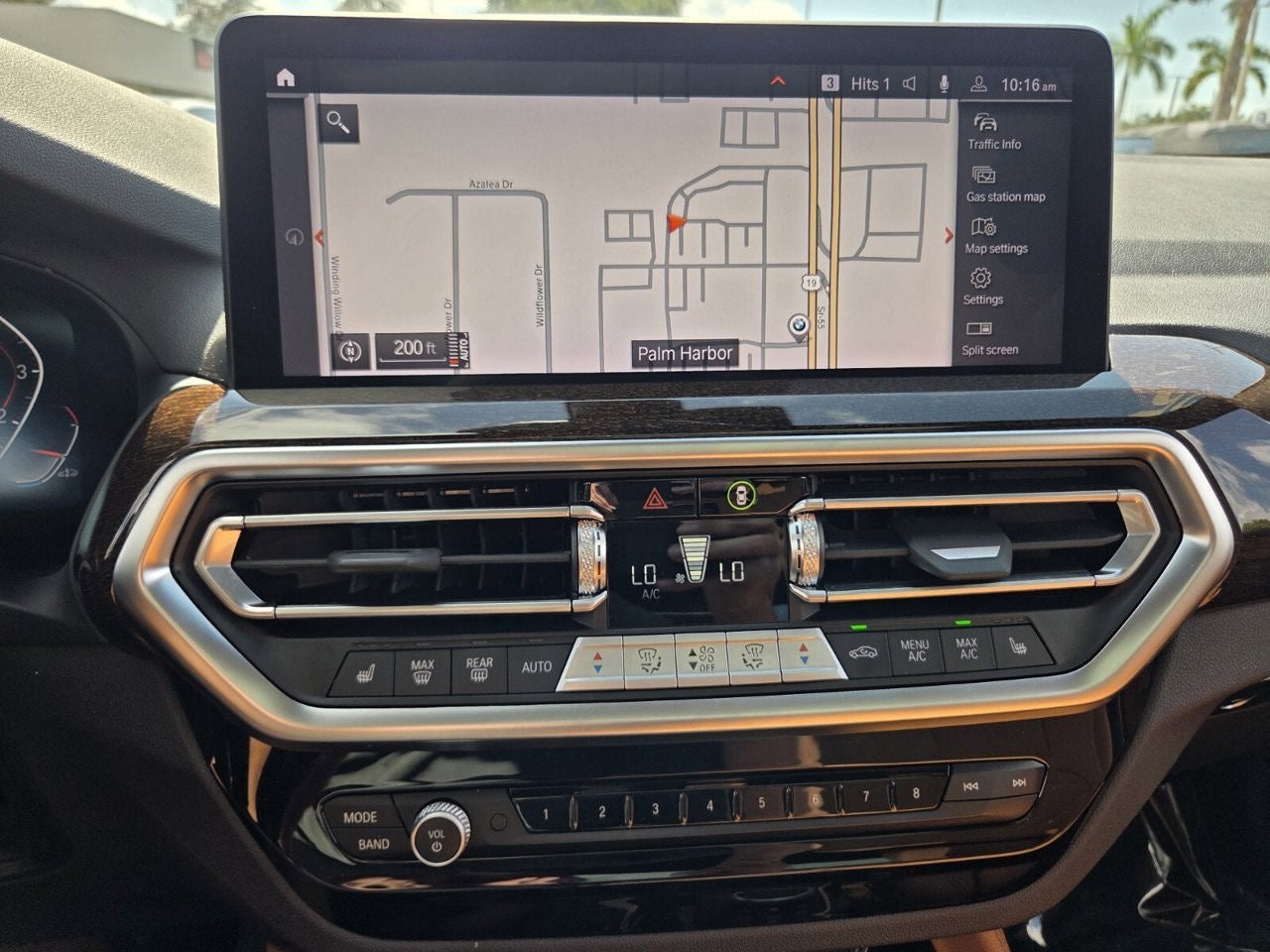 2025 BMW X4 xDrive30i