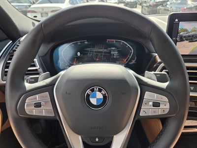 2025 BMW X4 xDrive30i