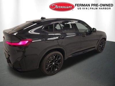 2025 BMW X4 xDrive30i