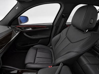 2025 BMW X4 xDrive30i