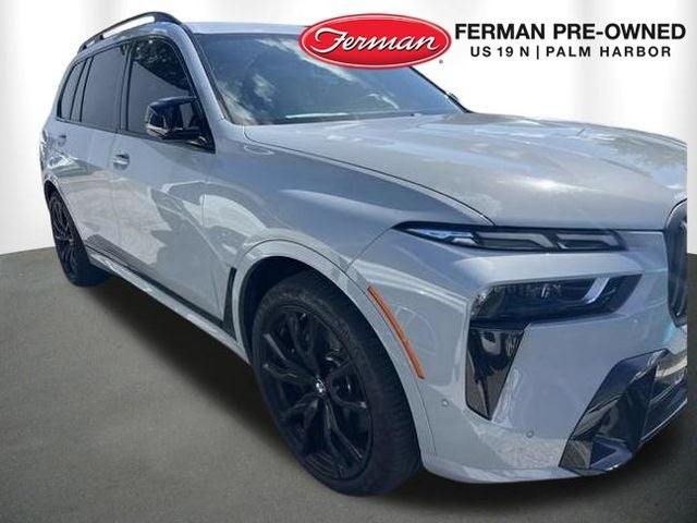 2024 BMW X7 M60i