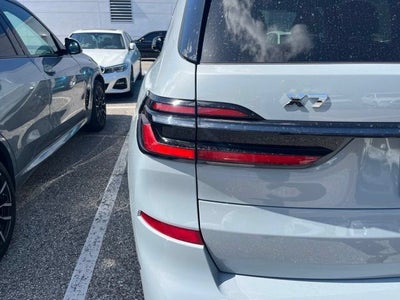2024 BMW X7 M60i