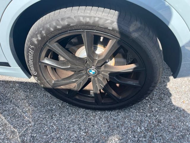 2024 BMW X7 M60i