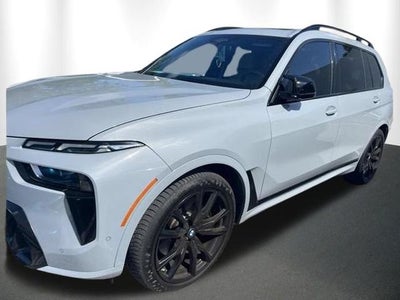 2024 BMW X7 M60i
