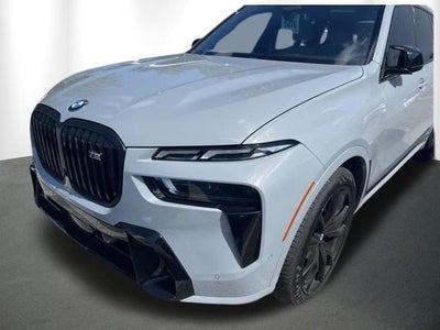 2024 BMW X7 M60i