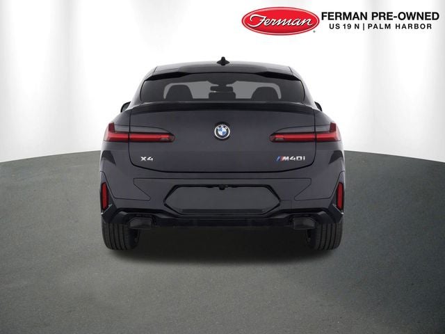 2023 BMW X4 M40i